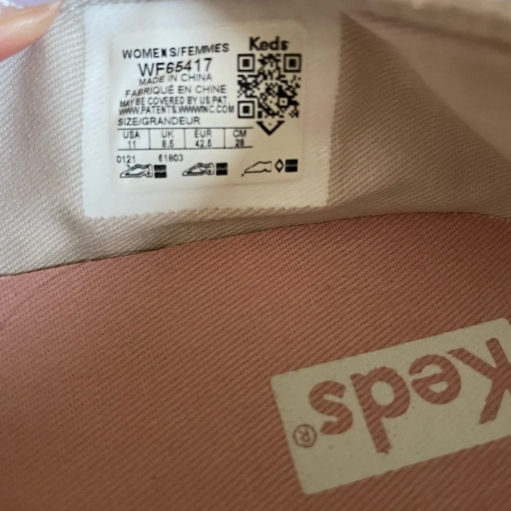 Keds Slip-on Shoes: light gray with thin white stripes - Picture 5 of 11